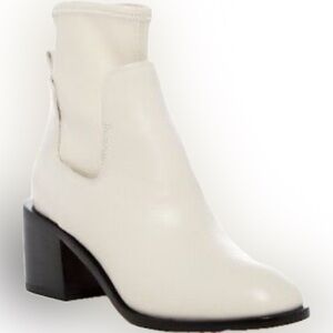 Pour La Victoire Mari Ivory Ankle Sock Boots - Size 8